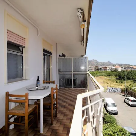 Apartment Locazione Turistica Costa Levante Calatabiano
